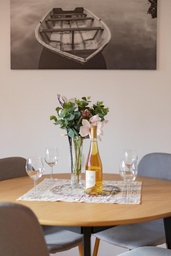 Jozefinska Apartment With Balcony Cracow By Noclegi Renters Krakow Ngoại thất bức ảnh
