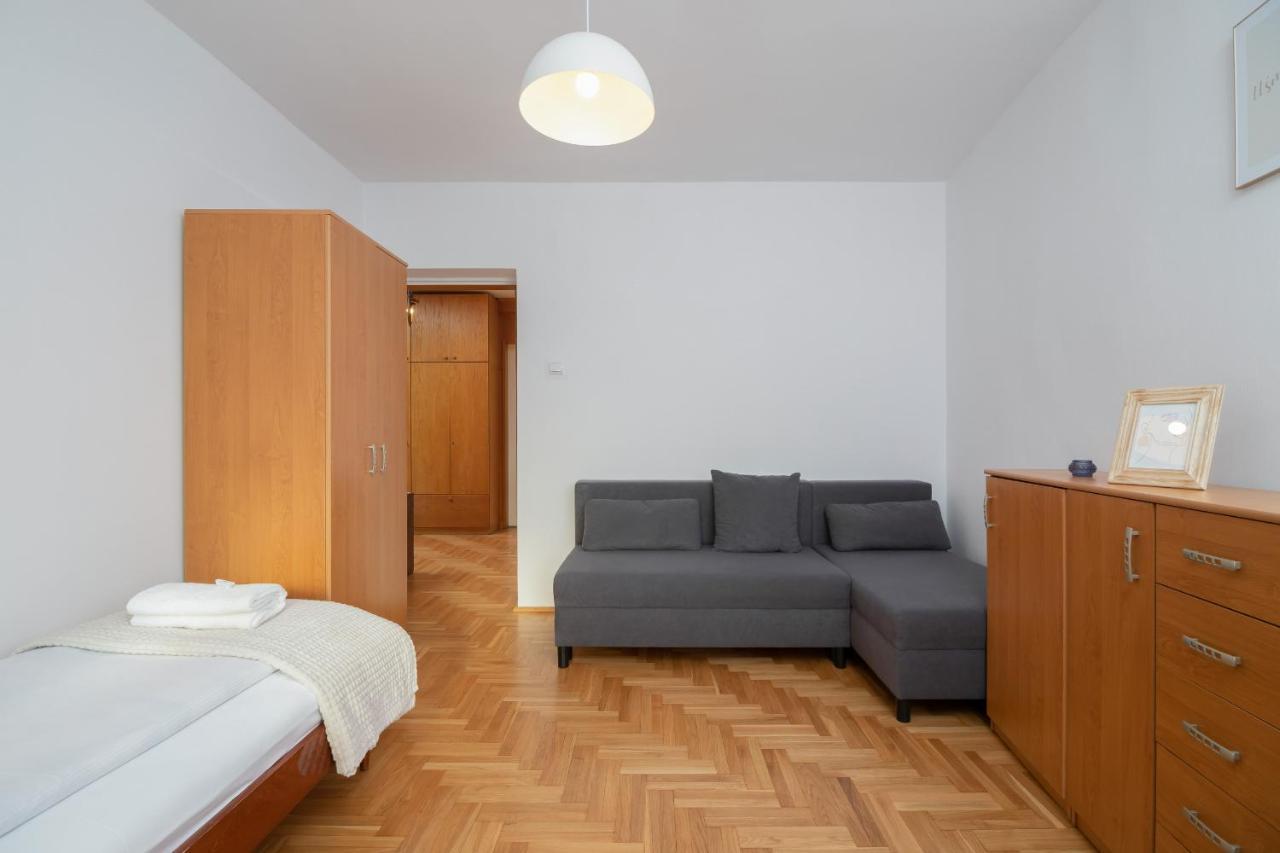 Jozefinska Apartment With Balcony Cracow By Noclegi Renters Krakow Ngoại thất bức ảnh